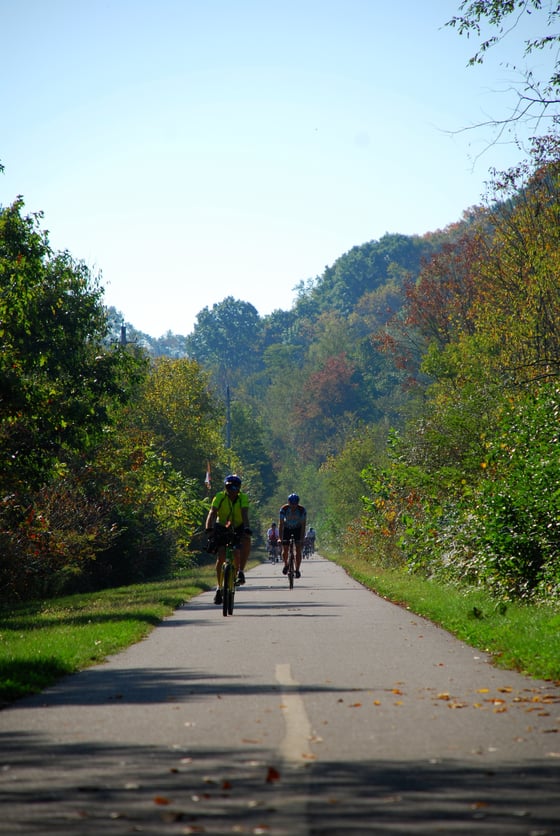 4 Reasons to Visit Nelsonville, Ohio This Summer